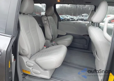 2013 Toyota Sienna Xle V6 8 Passenger из США, поврежденный, VIN 5TDYK3DC2DS375894